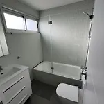 Martines Beachfront Ocean View אל מדאנו