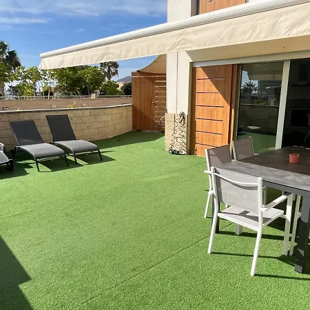 Appartement Martines Beachfront Ocean View *