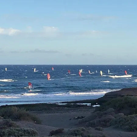 Martines Beachfront Ocean View * אל מדאנו